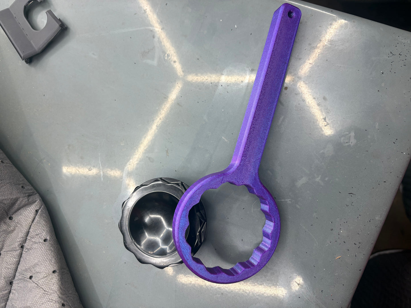12 Point Gas Cap Opener